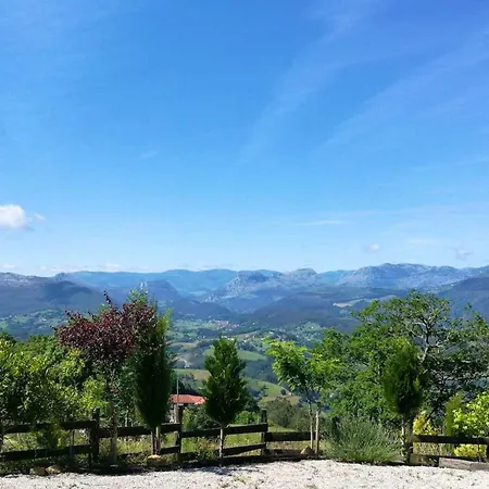 Дом отдыха 4 Bedrooms House With Terrace And Wifi At Ампуэро