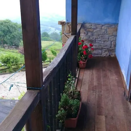 Дом отдыха 4 Bedrooms House With Terrace And Wifi At Ампуэро