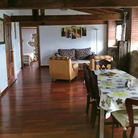 4 Bedrooms House With Terrace And Wifi At Ампуэро