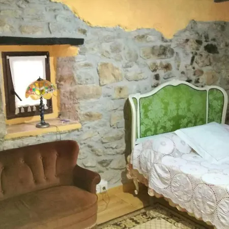 4 Bedrooms House With Terrace And Wifi At *